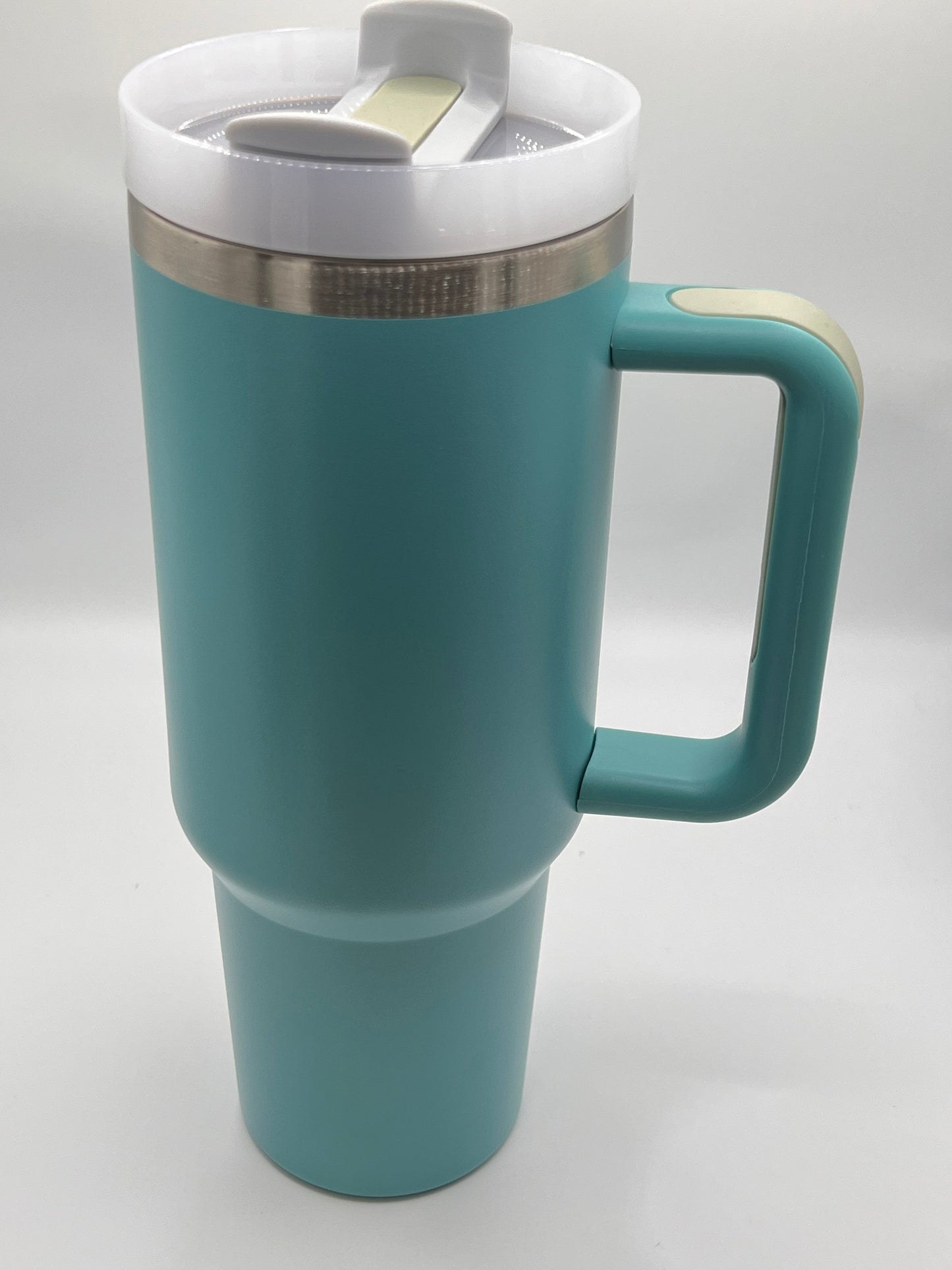 40 Ounce Tumbler with plants on shelves wrap